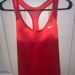 Nike tank
